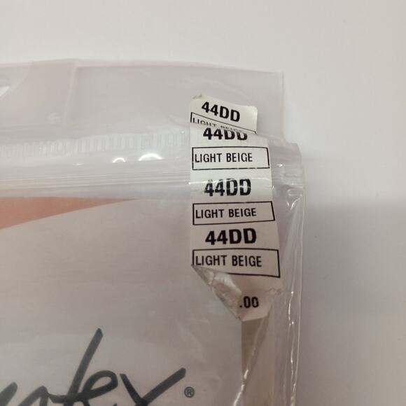 Playtex Women's 18 Hour Active Breathable Comfort Wireless Bra Size 44DD Lt Beig - Picture 2 of 4